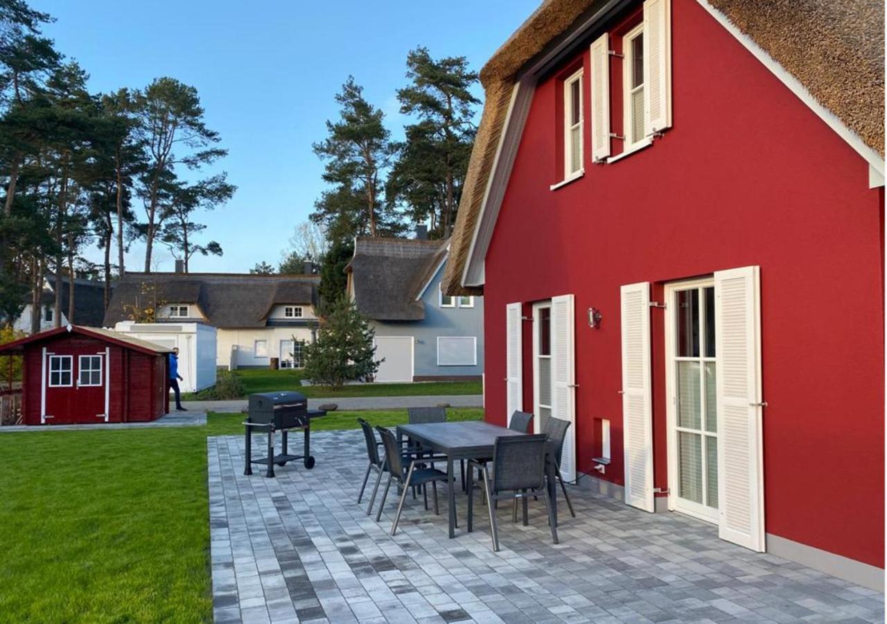 Modernes Reetdach-Ostseeferienhaus Bella Mare, Insel Usedom Mit Sauna, Kamin & Sonnenterrasse Zirchow Dış mekan fotoğraf